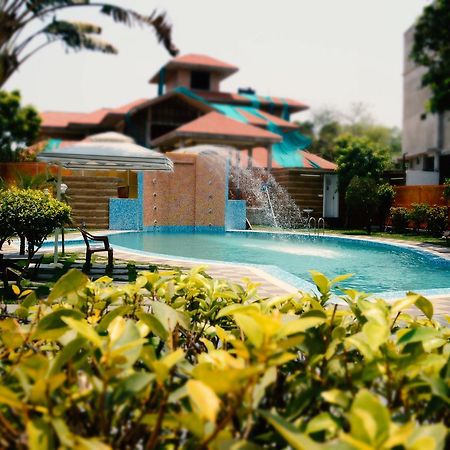 Hotel Aryan Jharsuguda Екстер'єр фото