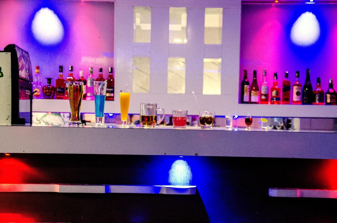 Hotel Aryan Jharsuguda Екстер'єр фото