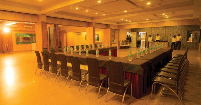 Hotel Aryan Jharsuguda Екстер'єр фото